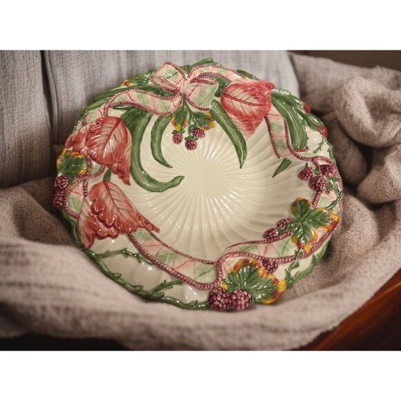 Fitz and Floyd Blackberry Rabbit Collection by Fitz and Floyd 2002 Serving Bowl - Picture 1 of 9